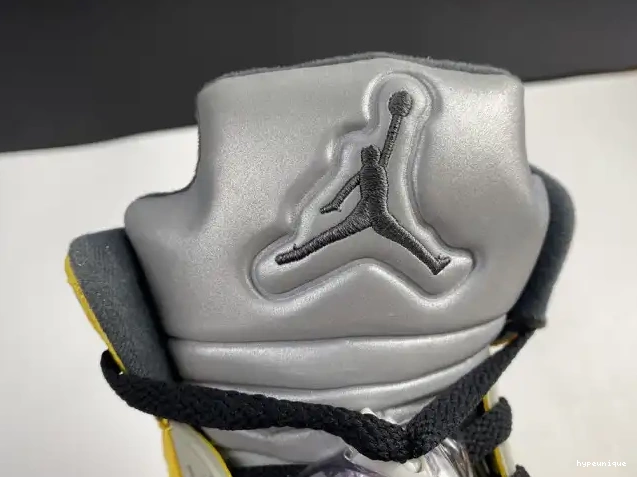 HYPE T23 Air 5 454783-701 Tokyo Jordan Retro 0522